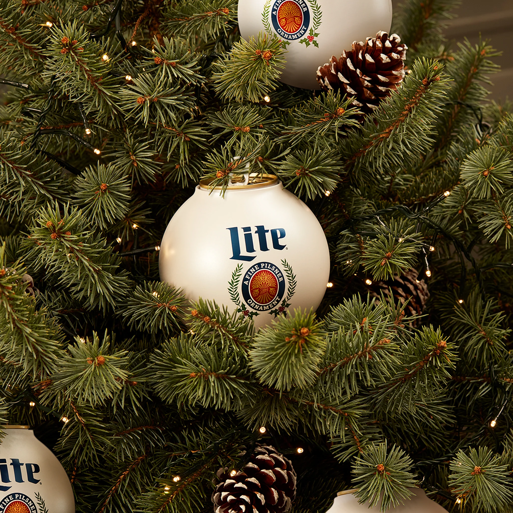 MILLER LITE BEERNAMENT - SET OF 6 - Image 3